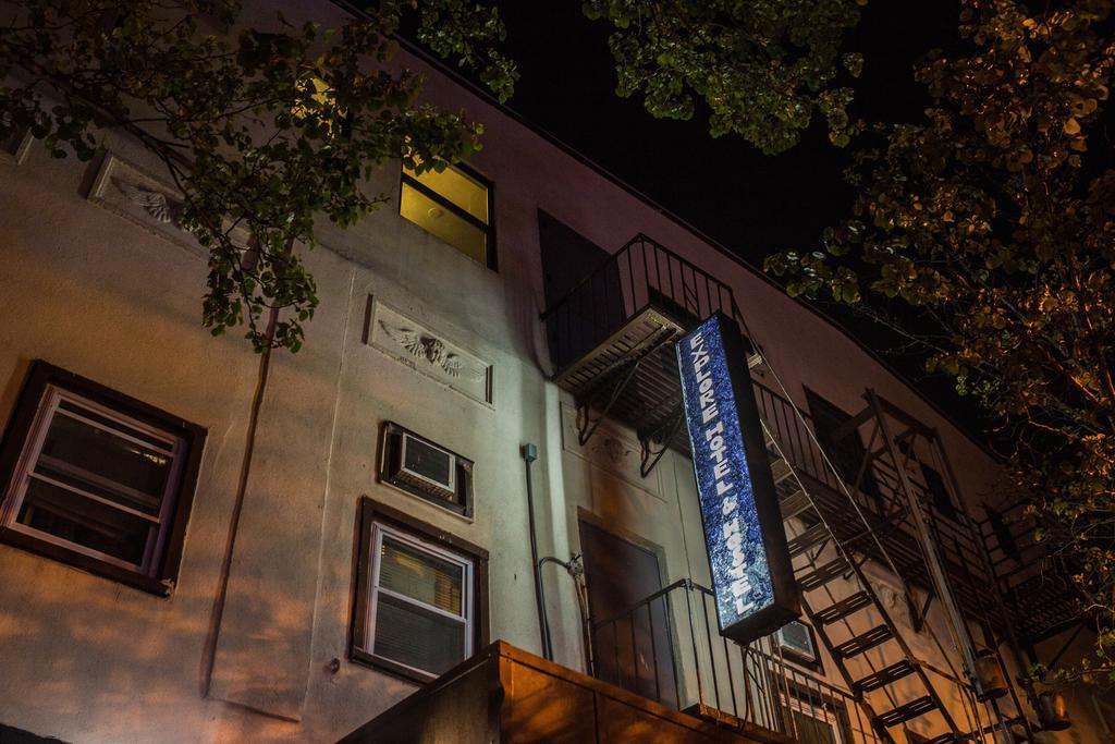 Explore Hotel And Hostel Union City Εξωτερικό φωτογραφία