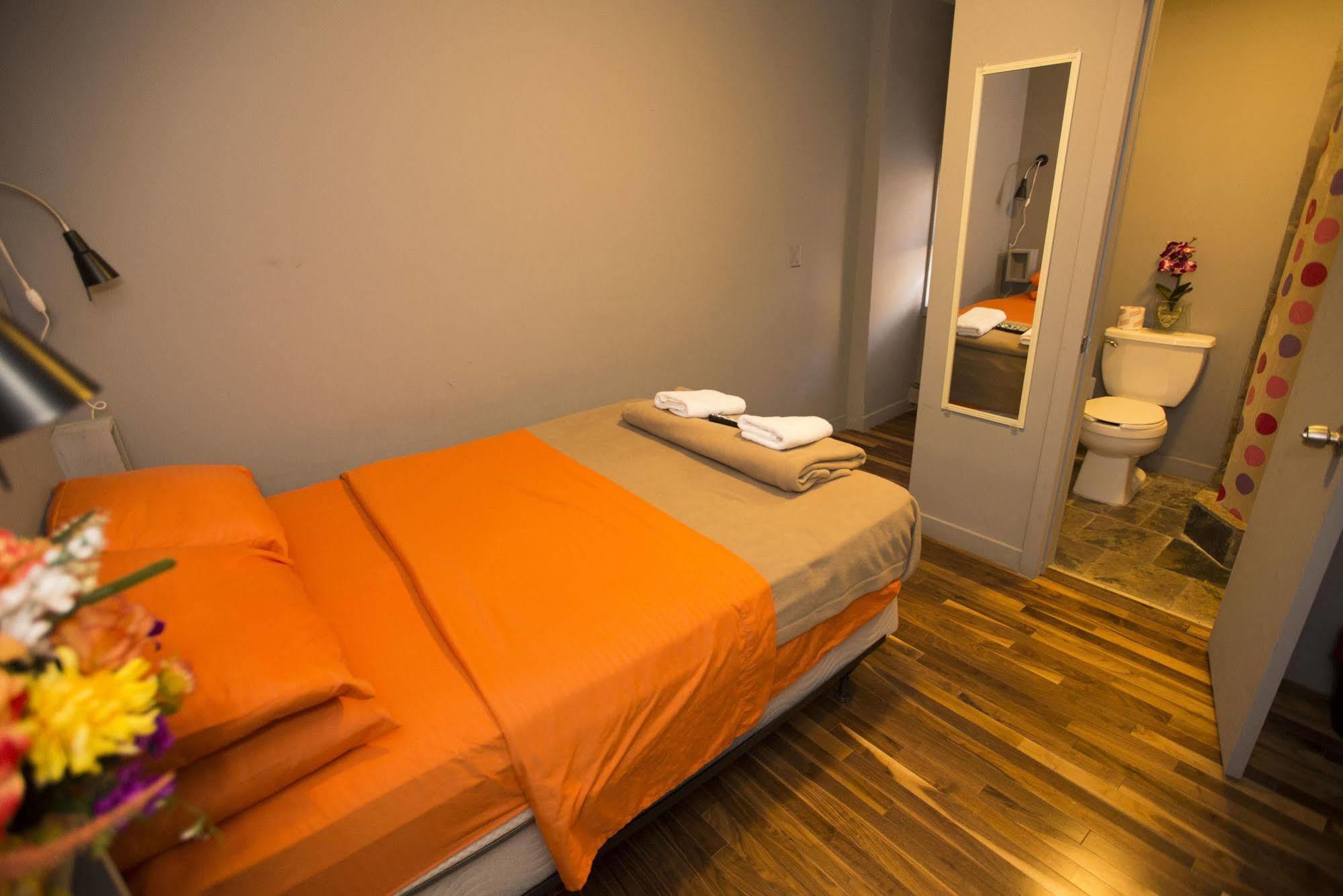 Explore Hotel And Hostel Union City Εξωτερικό φωτογραφία